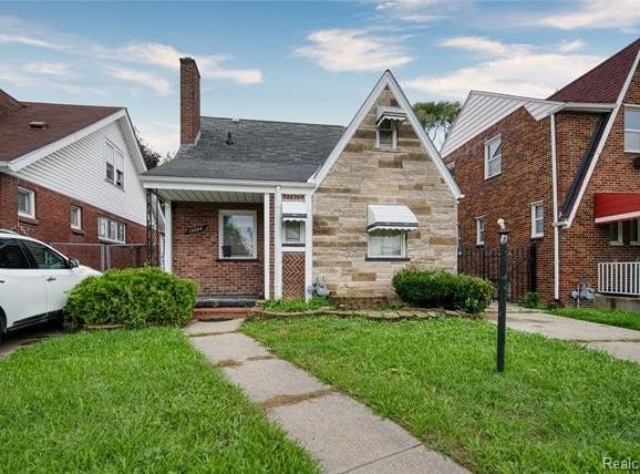 13644 Castleton Street, Detroit, MI 48227