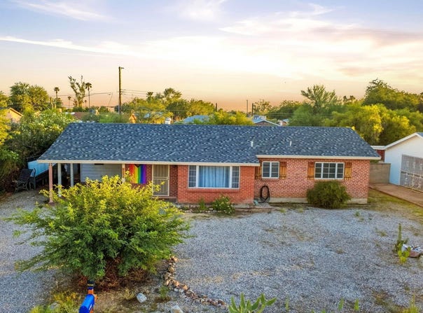 4334 E La Jolla Circle, Tucson, AZ 85711