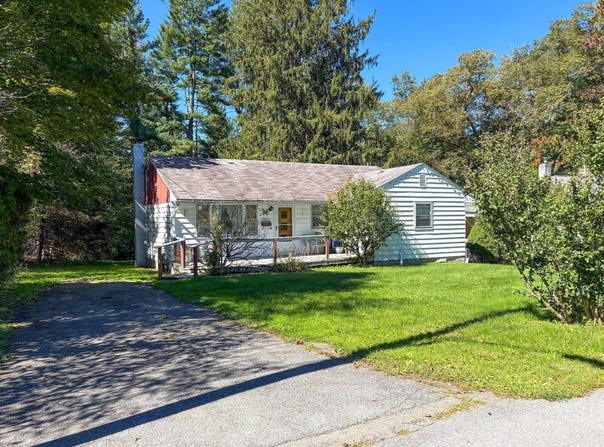 367 Pennsylvania Ave, Hancock, NY 13783