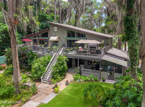 298 SE 5TH Avenue, Melrose, FL 32666