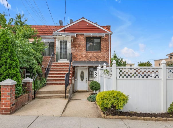 2518 123rd Street, Flushing, NY 11354