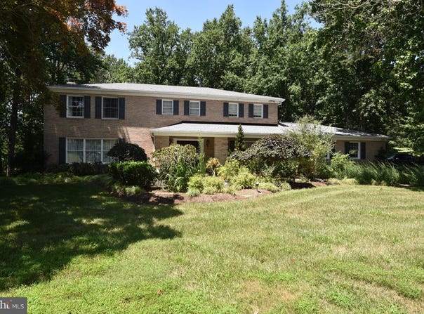 11202 OLD CARRIAGE Road, GLEN ARM, MD 21057