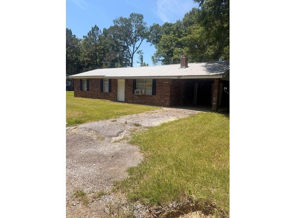 1217 N Magnolia Ave, HEIDELBERG, MS 39439