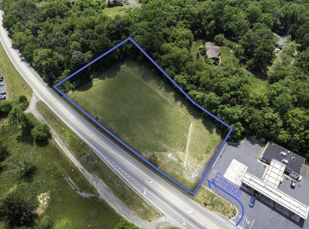 LEE HWY, WEYERS CAVE, VA 24486