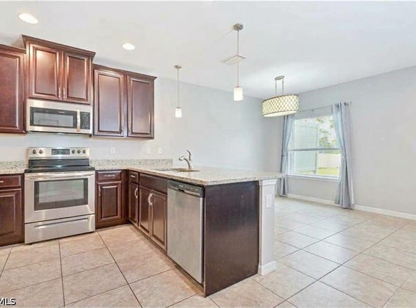 3786 Tilbor Circle, Fort Myers, FL 33916