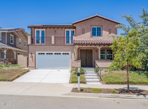 4679 Summit Avenue, Simi Valley, CA 93063