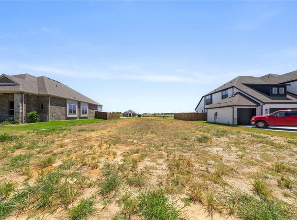 1973 Daybreak Drive, Venus, TX 76009