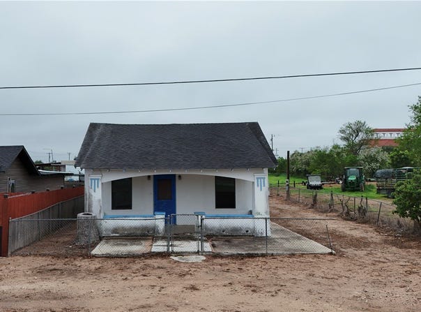 607 E North Street, Hebbronville, TX 78361