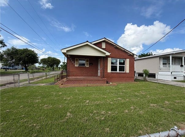 6101 N JOHNSON Street, New Orleans, LA 70117