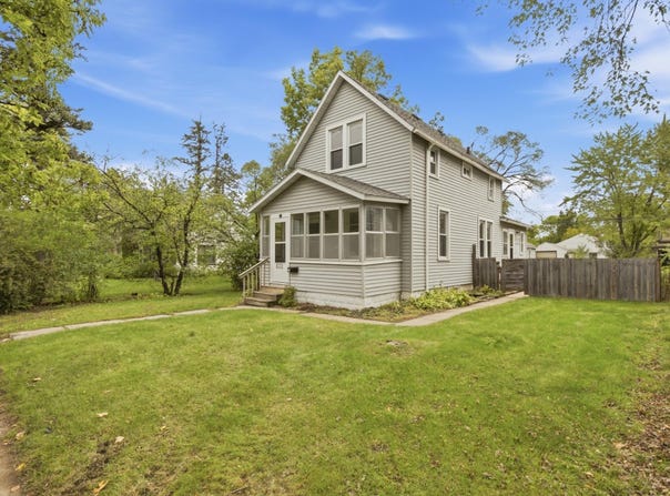 832 15th Avenue S, Saint Cloud, MN 56301