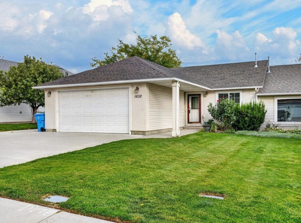 1632 Bench Rd, Pocatello, ID 83201