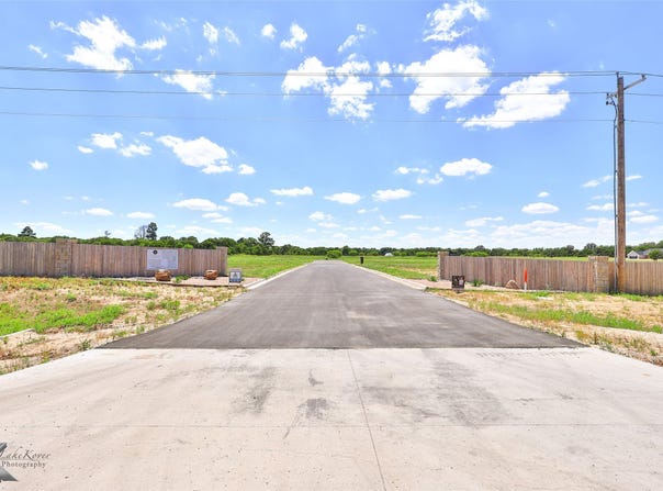 1004 Southwind Circle, Clyde, TX 79510