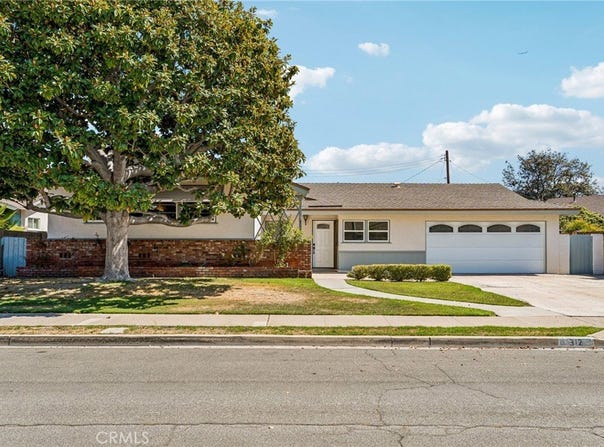 312 N London, Anaheim, CA 92806