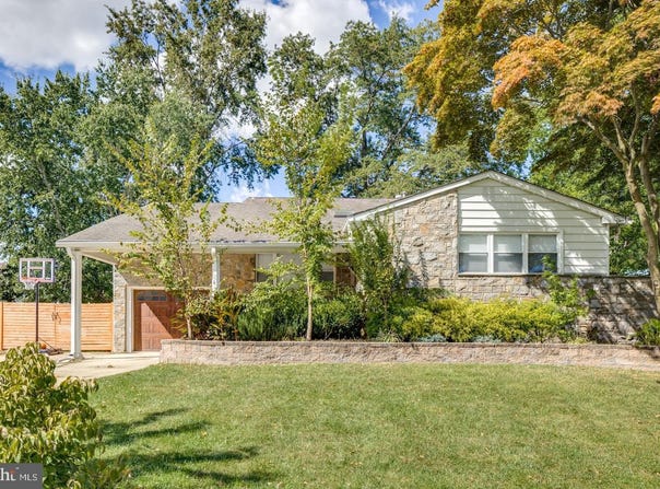 421 FIRESIDE Lane, CHERRY HILL, NJ 08003