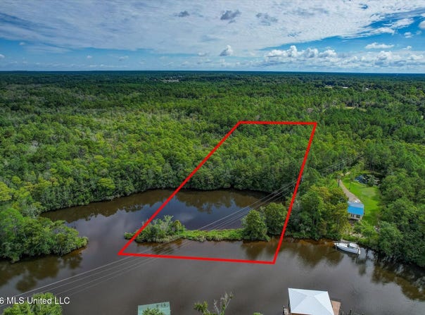 12375 Road 248, Biloxi, MS 39532
