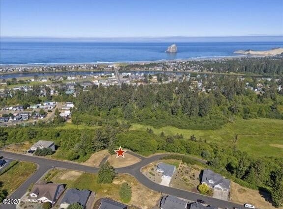 11 Reddekopp Road, Pacific City, OR 97135