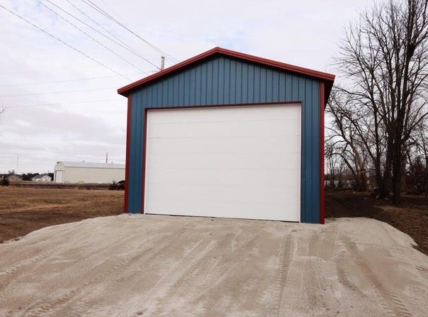 101 Main Street E, Grand Junction, IA 50107