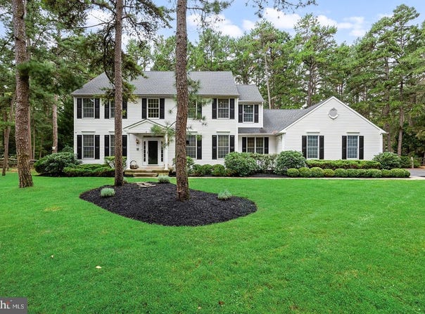 2 FALSE HEATHER Way, MEDFORD, NJ 08055
