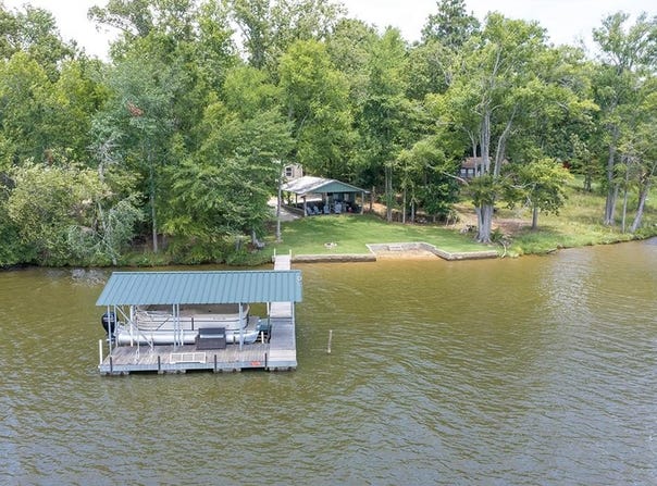 12 Twin Oaks Rd, Waterloo, SC 29384