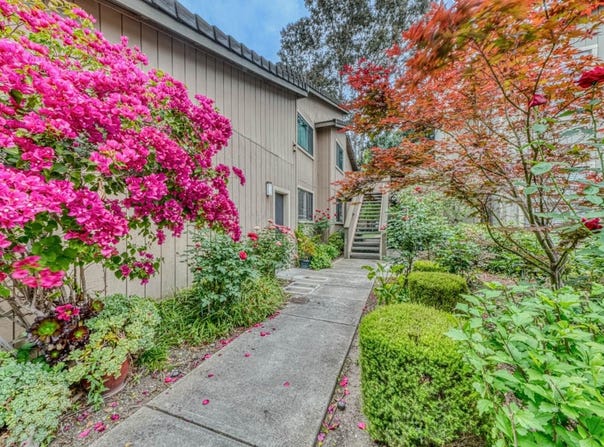 195 Del Monte LN, MORGAN HILL, CA 95037