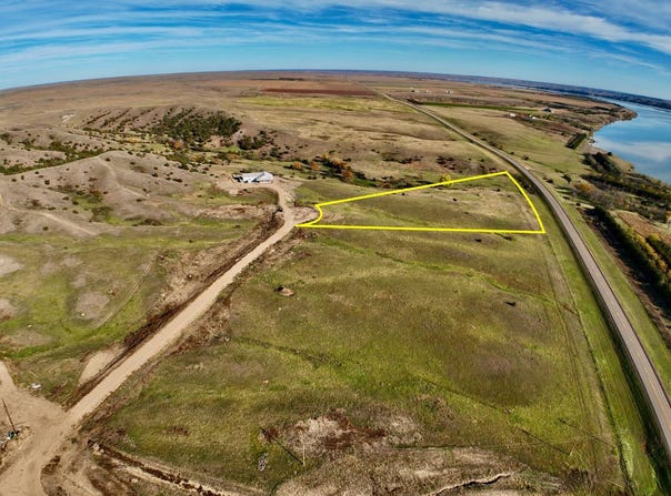 Silver Canoe Way lot: 6, Pierre, SD 57501