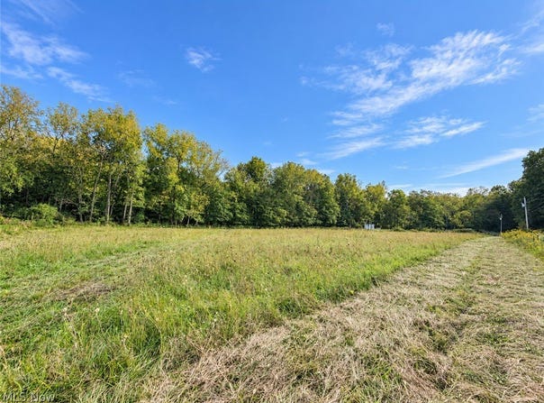 Colgin Road, Howard, OH 43028