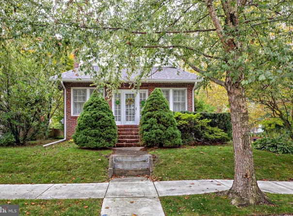 1000 BELMONT Avenue, HADDON TOWNSHIP, NJ 08108