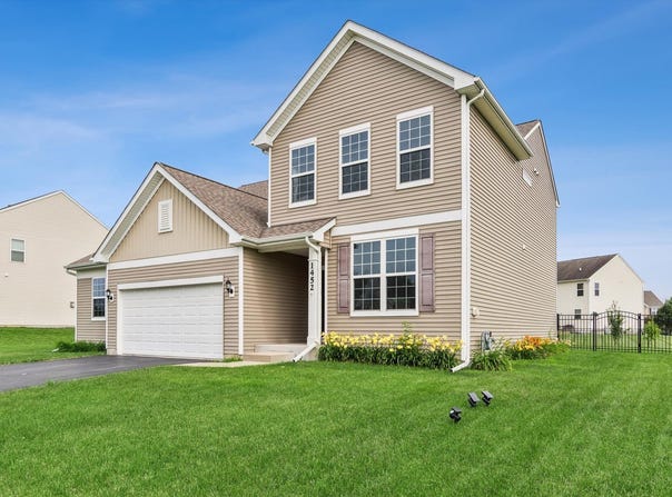 1452 Ruby Drive, Yorkville, IL 60560