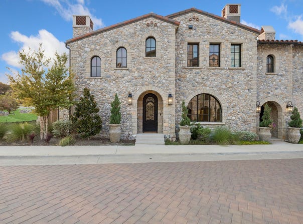 76 Cortes Drive, Westlake, TX 76262