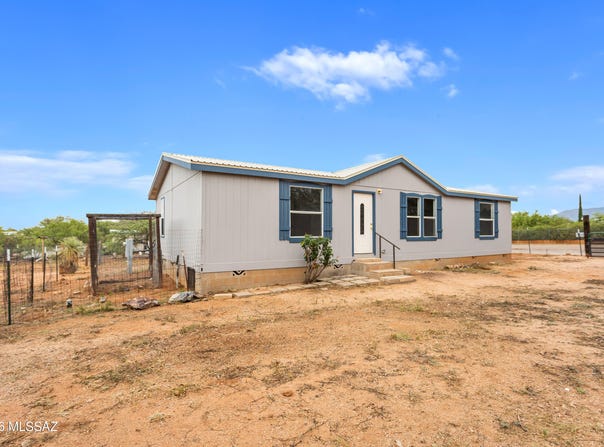 3136 W Rice Road, Benson, AZ 85602