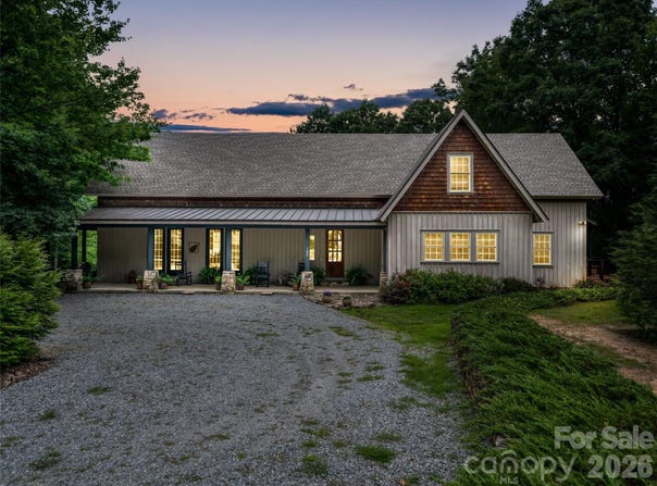 103 Old Saluda Drive, Saluda, NC 28773