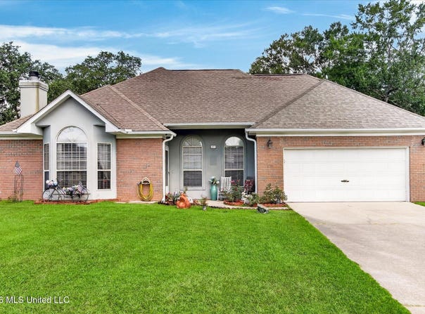 6833 Hilo Street, Diamondhead, MS 39525