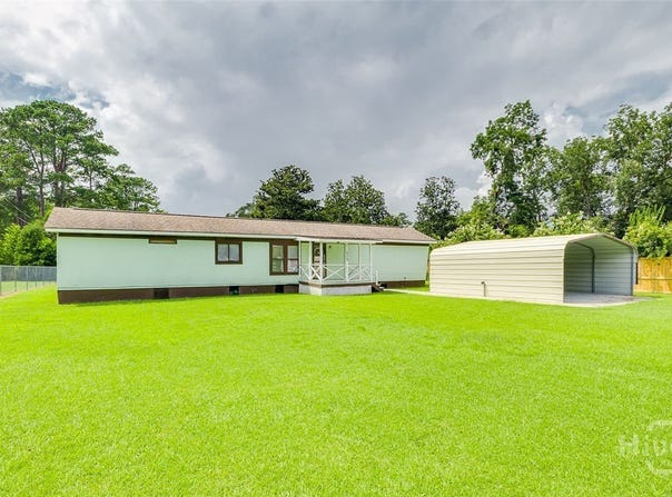 205 Oak Drive, Bloomingdale, GA 31302