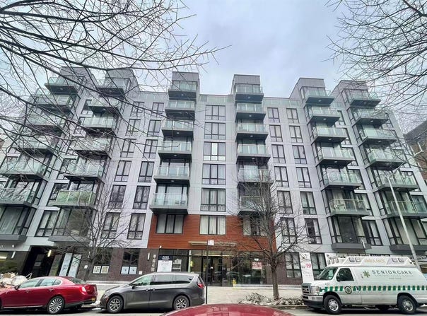 144-27 Sanford Avenue, Flushing, NY 11355