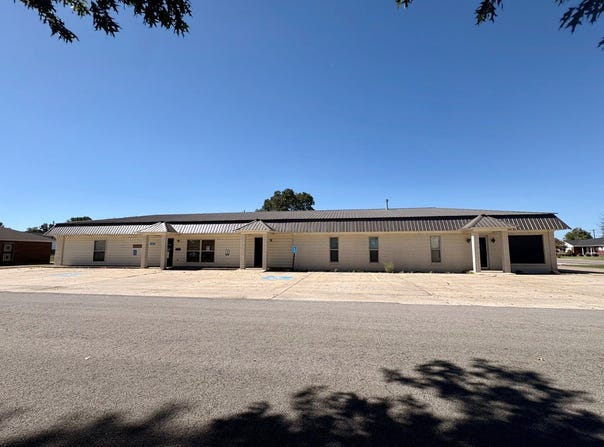 100 Larkspur, Walnut Ridge, AR 72476