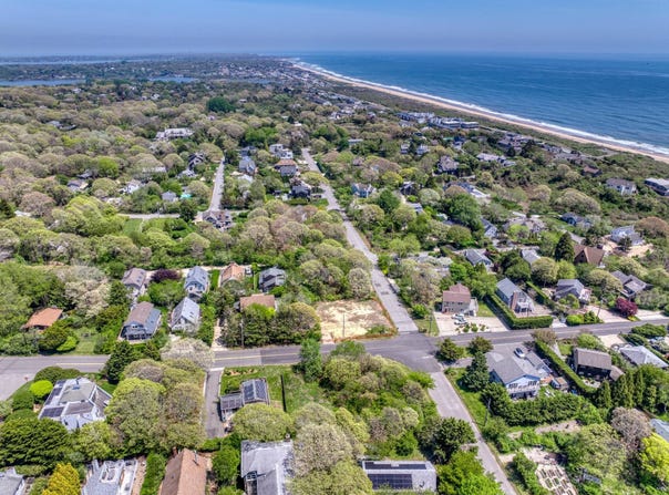 30 LINCOLN RD, Montauk, NY 11954