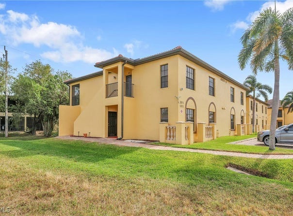 4921 SW 16th Place, Cape Coral, FL 33914