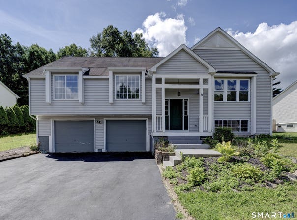 18 Hilltop Drive, Windham, CT 06256