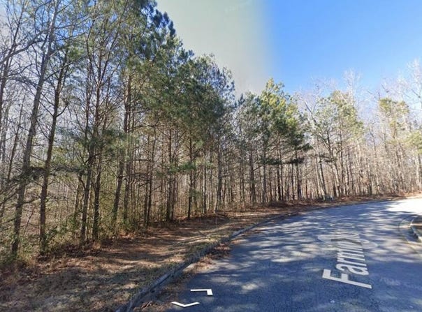 Farmington Drive, Temple, GA 30179