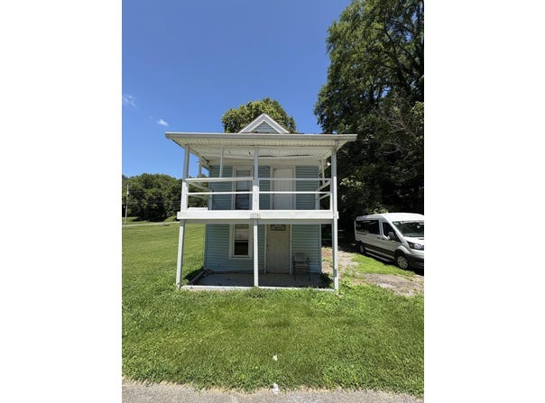 270 Taylor St, Owenton, KY 40359