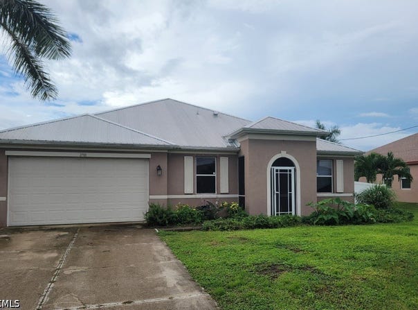 2708 NW 7th Street, Cape Coral, FL 33993