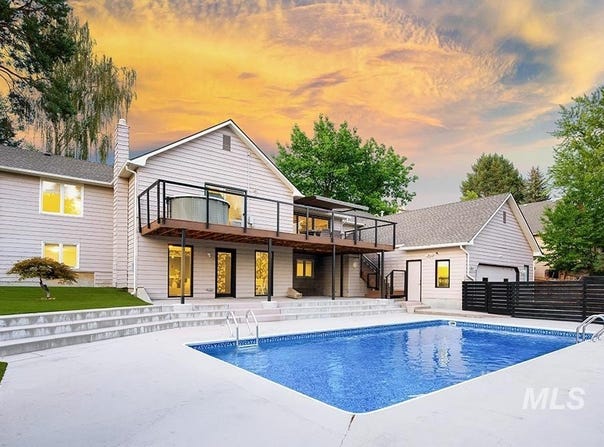 2501 E Parkside Dr, Boise, ID 83712