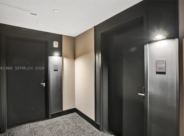 121 NE 5th Street, Miami, FL 33132