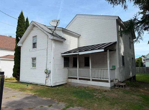 21 Hillside Avenue, Waterville, ME 04901