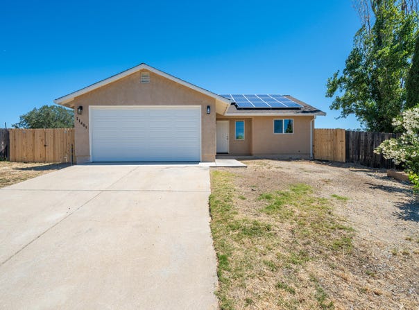 11405 Cortez Drive, Redding, CA 96003