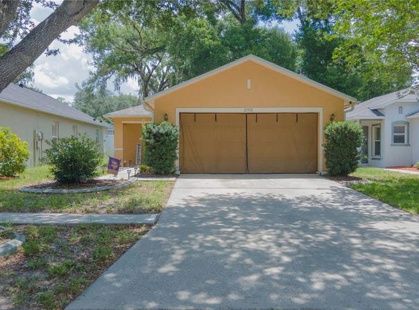 11910 MANGO GROVES Boulevard, SEFFNER, FL 33584