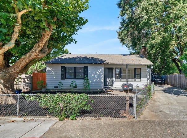390 S Orchard Avenue, Ukiah, CA 95482