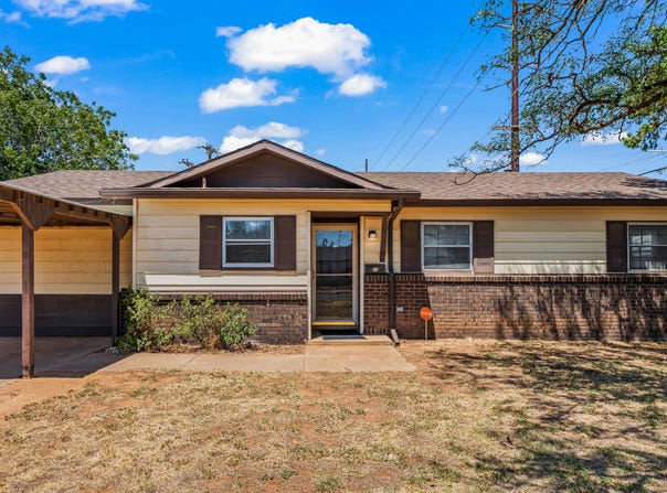 1602 68th Street, Lubbock, TX 79412
