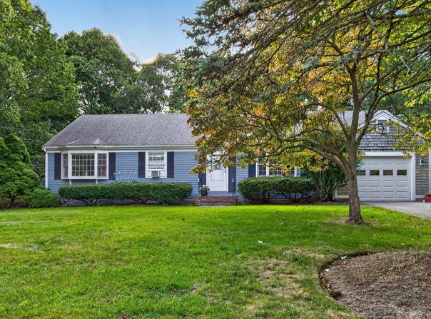 95 Diane Avenue, South Yarmouth, MA 02664