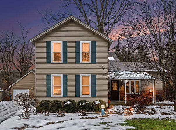 8804 Gull Road, Richland, MI 49083